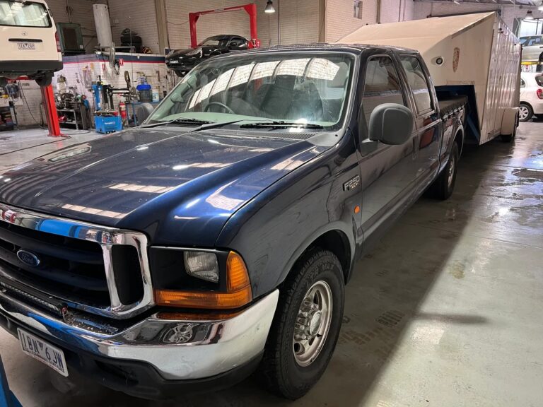 2002 Ford F250 and MRT Trailer
