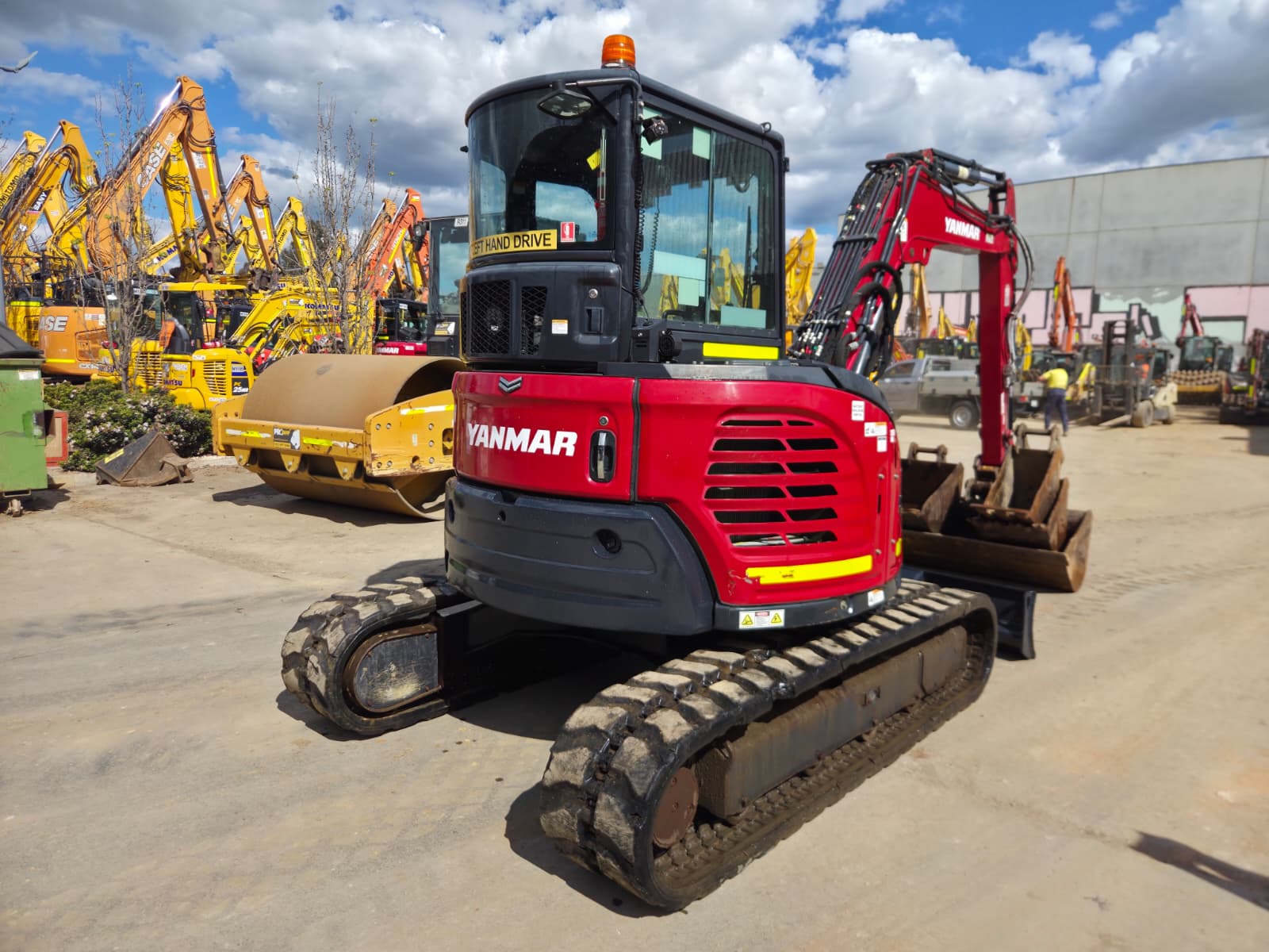 
								2022 Yanmar VIO55-6 5.6T Excavator full									