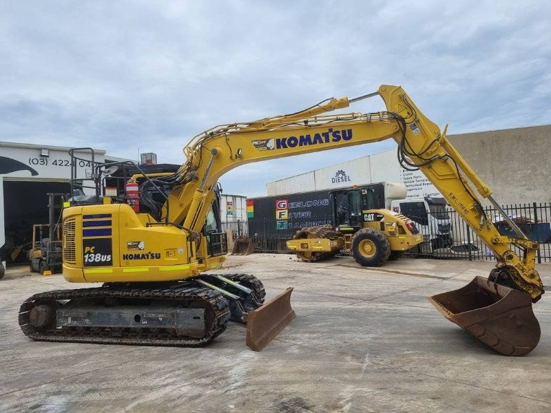 
								2021 Komatsu PC138US-11 15T Excavator full									