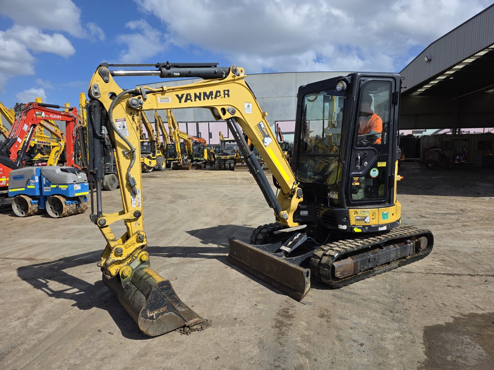 
								2021 Yanmar VIO30-6B 3.3T Excavator full									