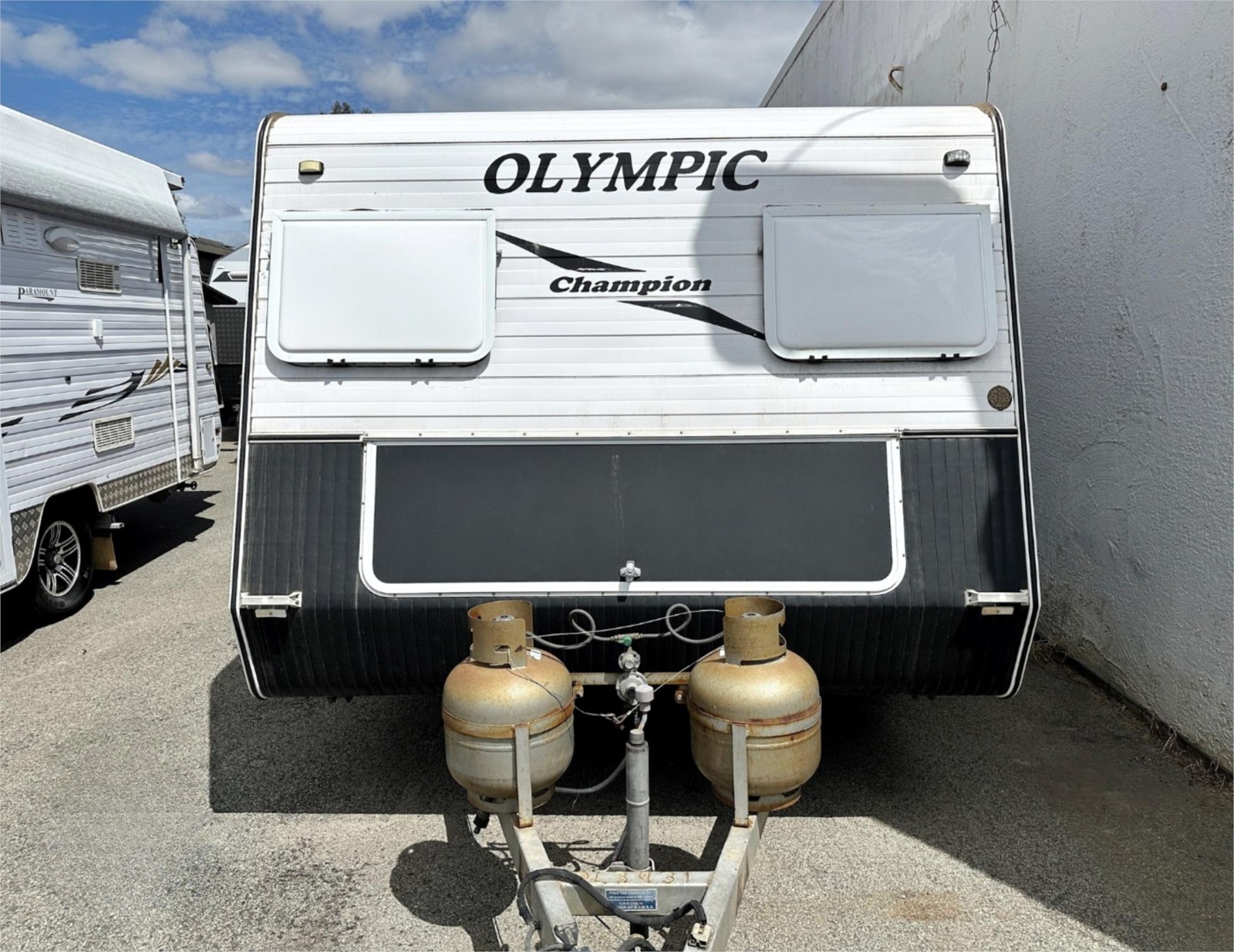 
								2011 Olympic Champion Ensuite full									