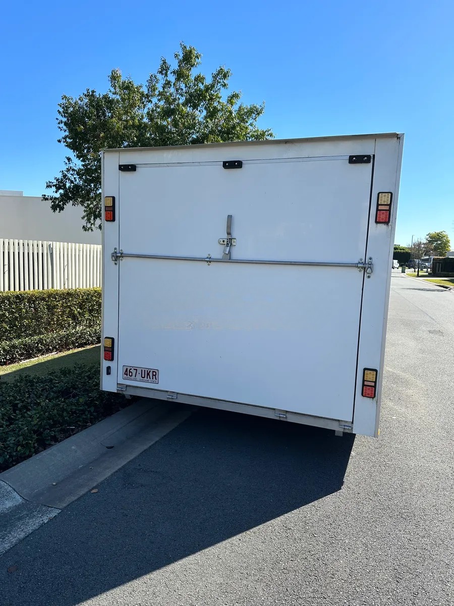 
								2021 KRB Enclosed full									