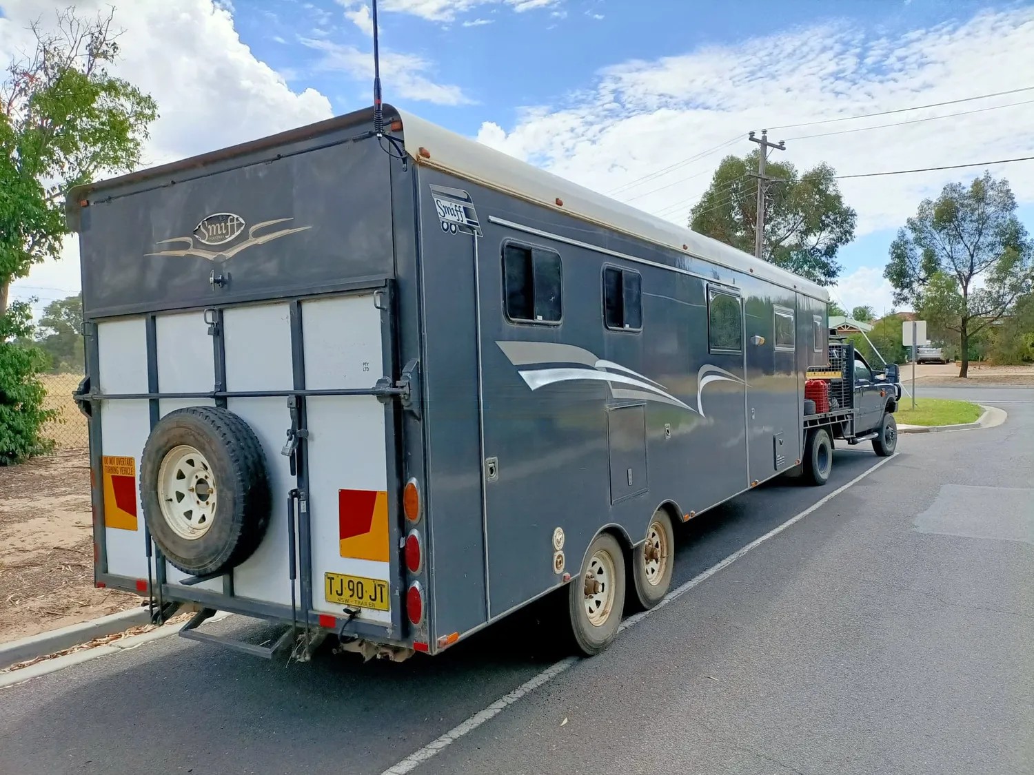 
								2011 Smiff 10m Long Gooseneck full									