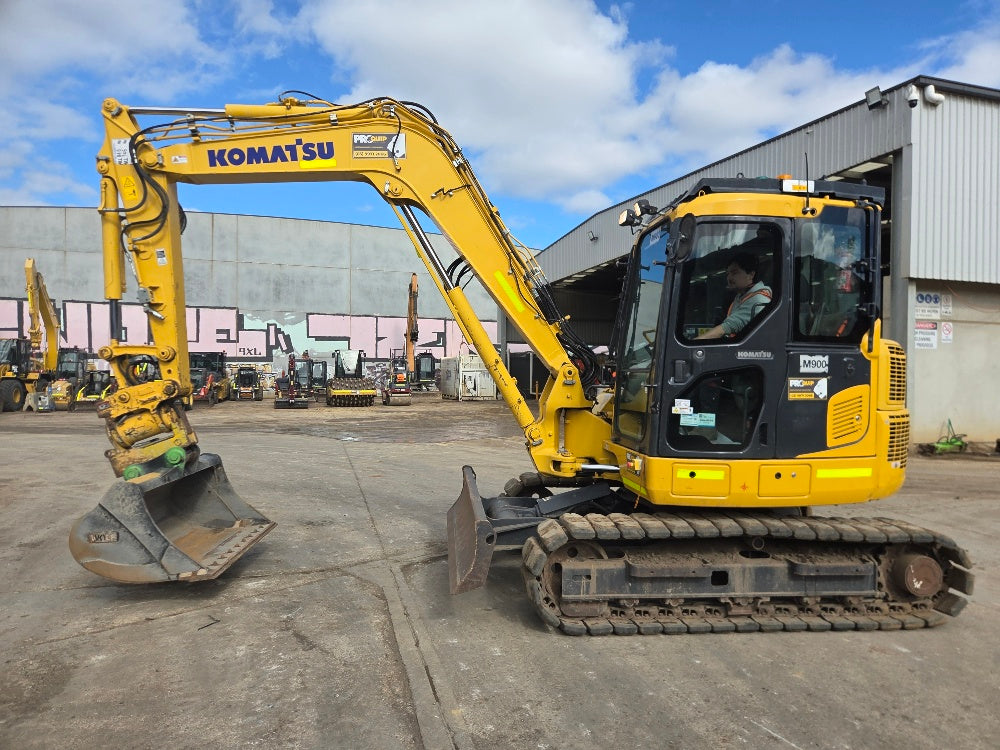 
								2022 Komatsu PC88MR-10 9T Excavator full									