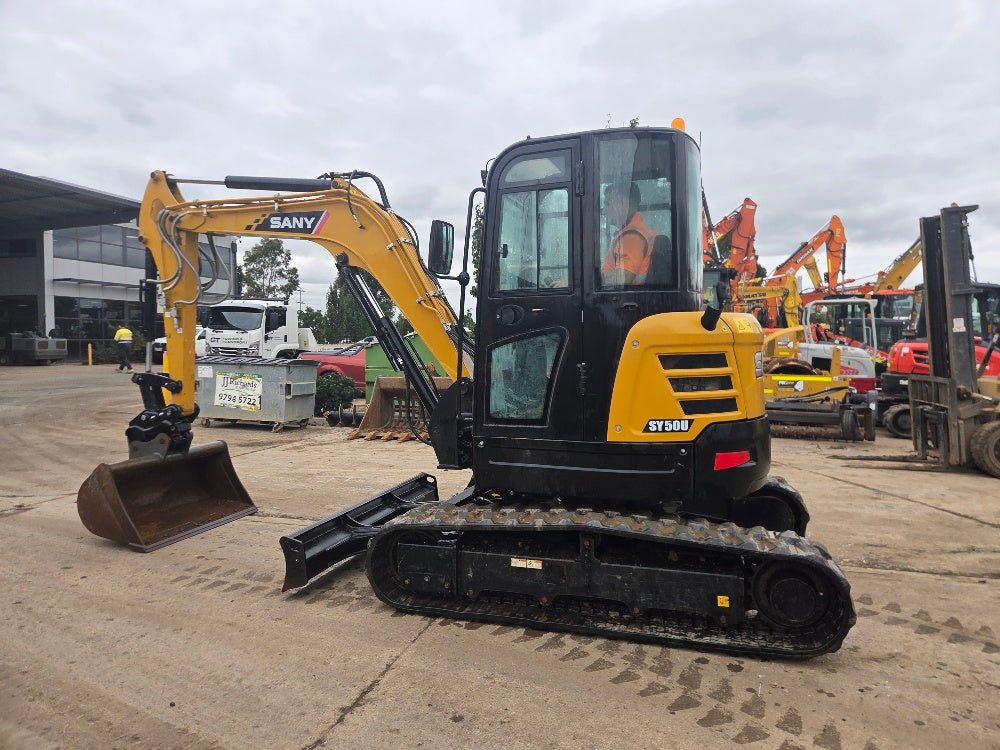 
								2022 Sany SY50U 5.3T Excavator full									