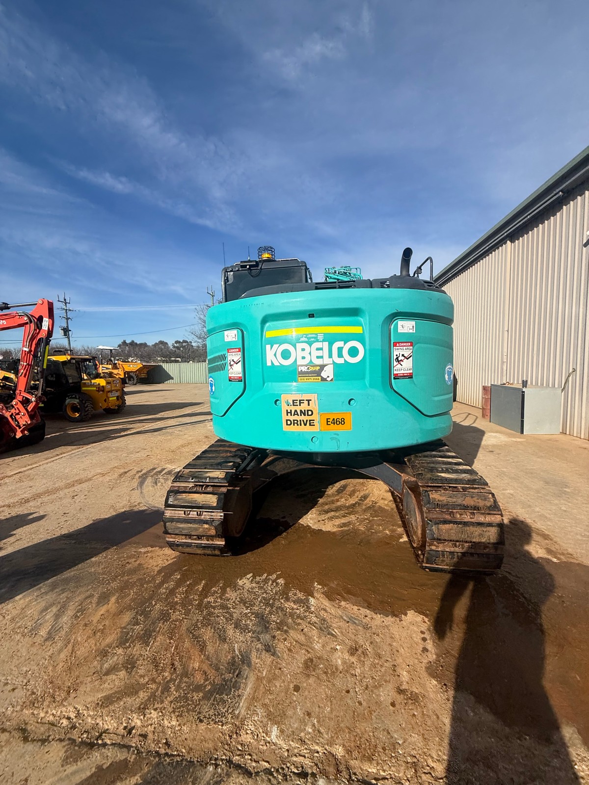 
								2021 Kobelco SK135SR-7 15T Excavator full									