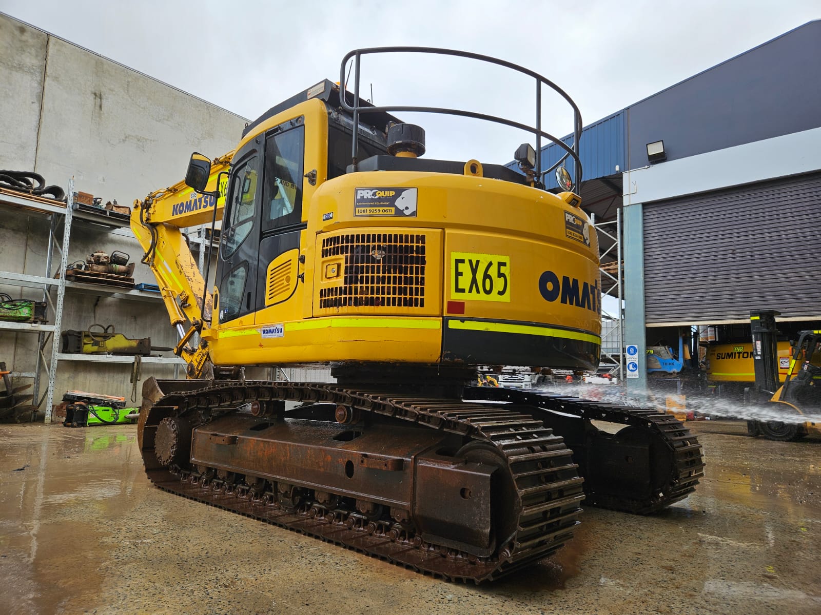 
								2018 Komatsu PC228US-8 24T Excavator full									