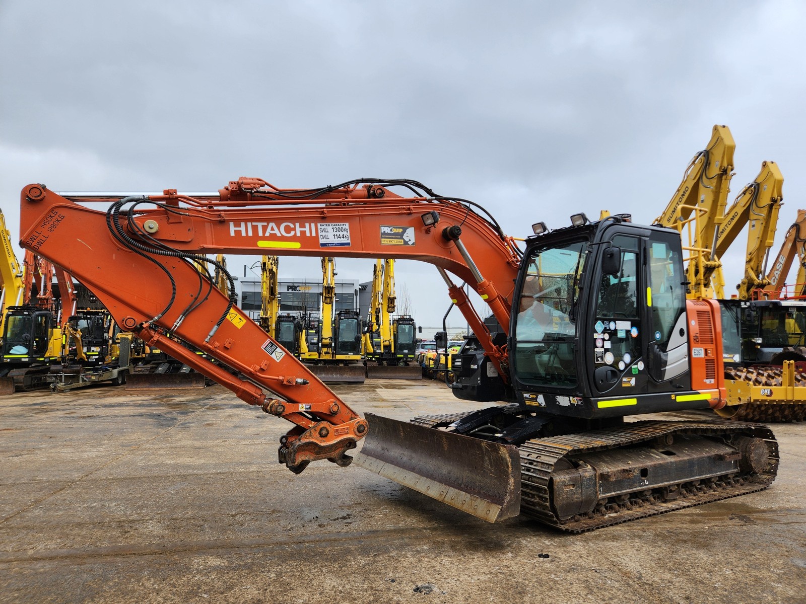 
								2020 Hitachi ZX135US-5B 15T Excavator full									