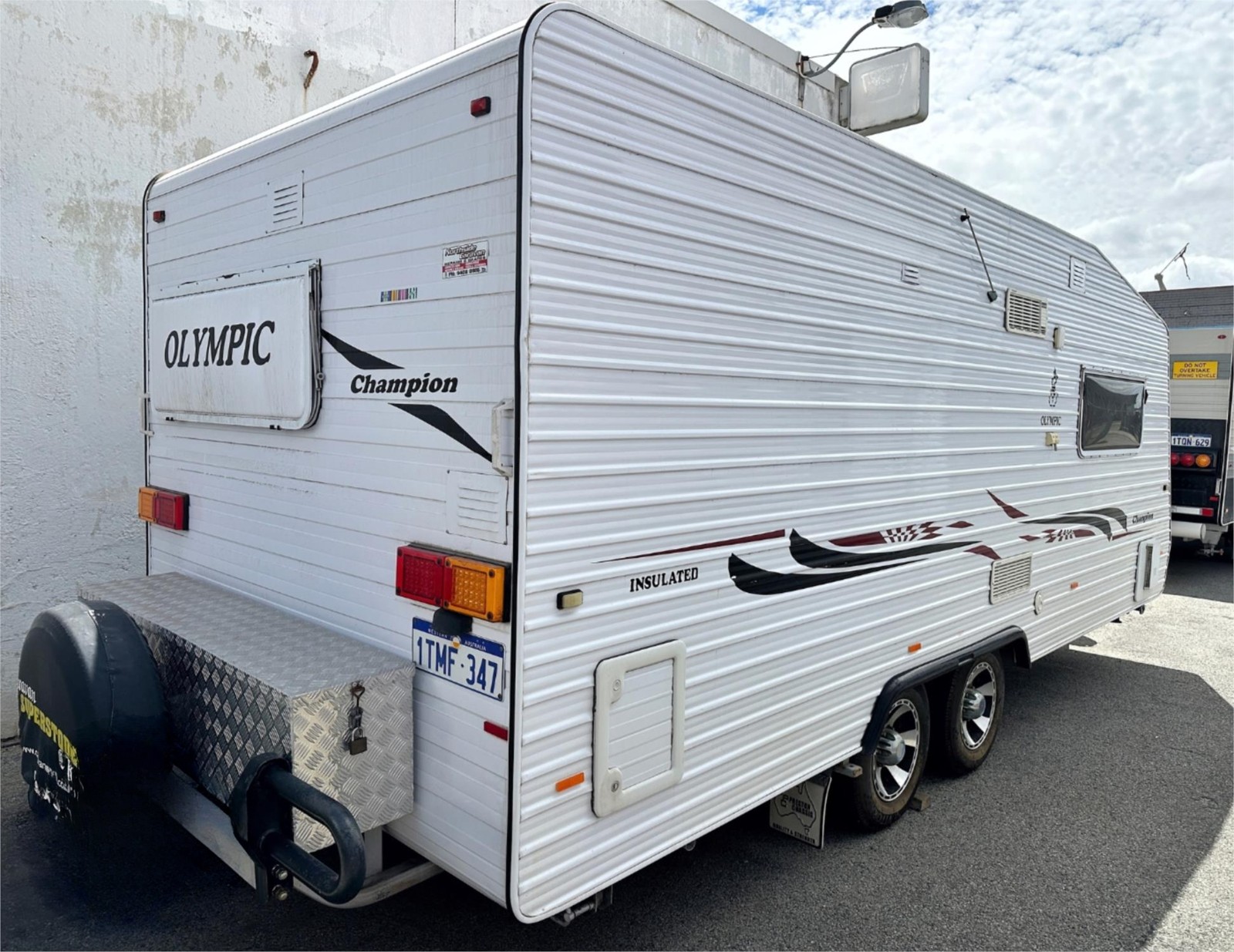 
								2011 Olympic Champion Ensuite full									