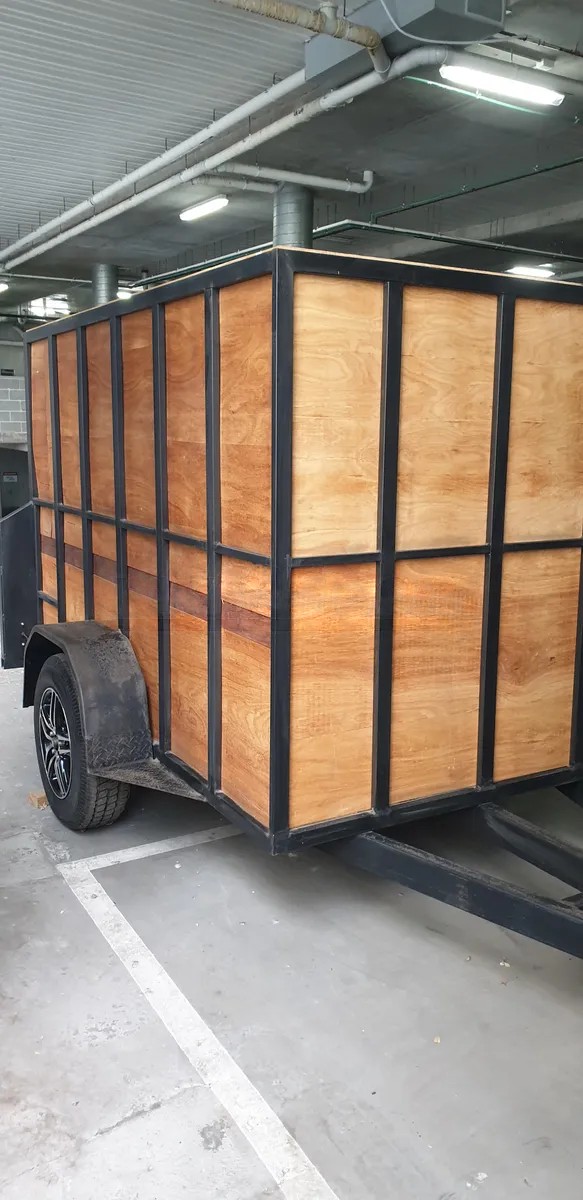
								2015 Pakenham Trailers Enclosed Trailer 8m x 5m x 5m full									