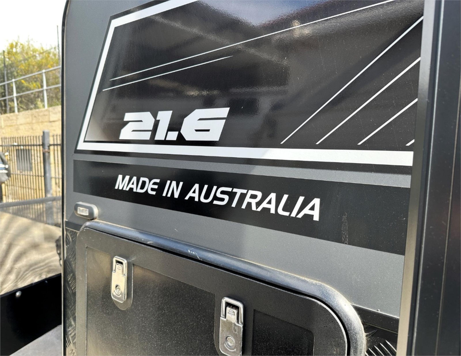 
								2023 Titanium Hardcore Bunk 216 full									