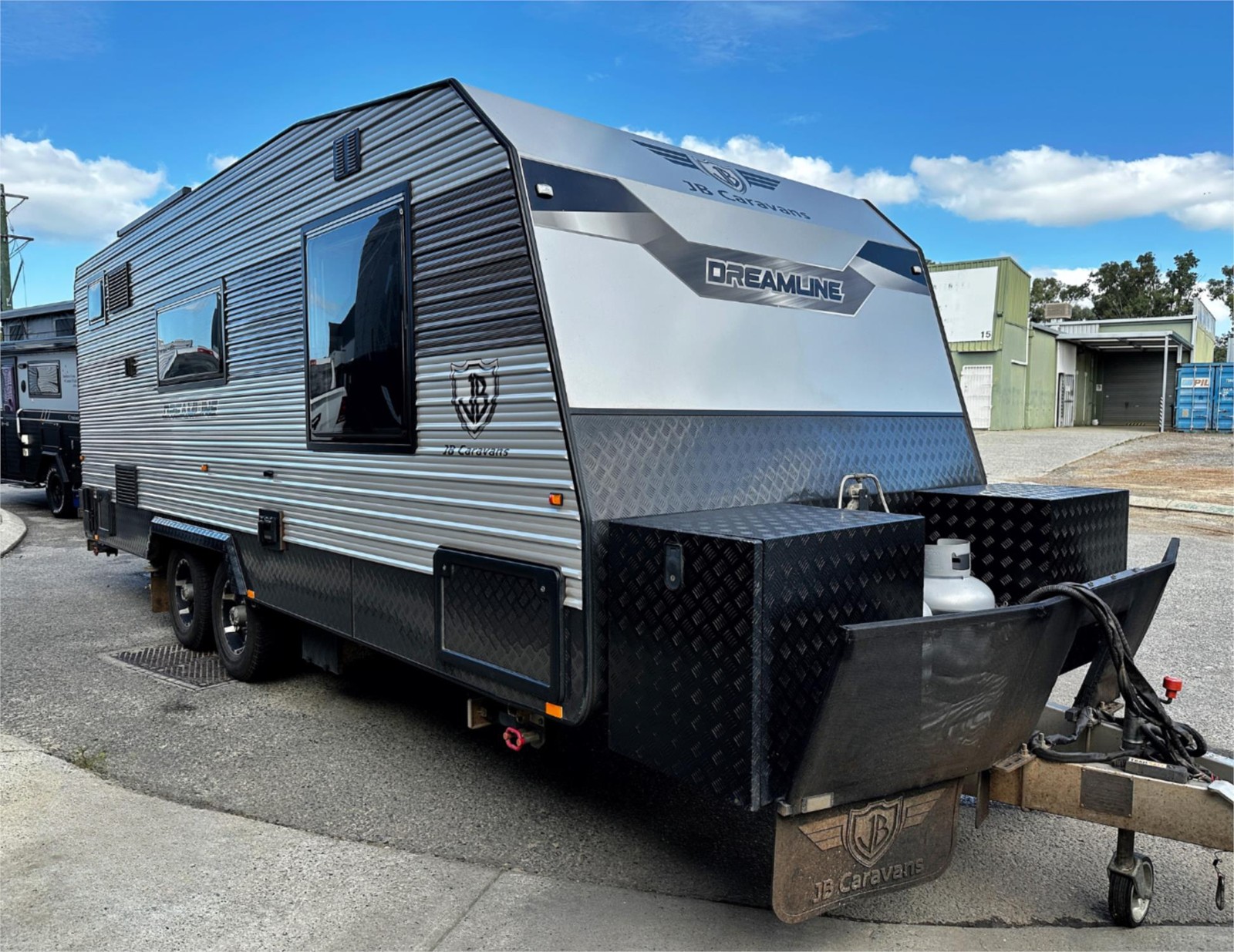 
								2021 JB Dreamline Caravan 20.6 Ft full									