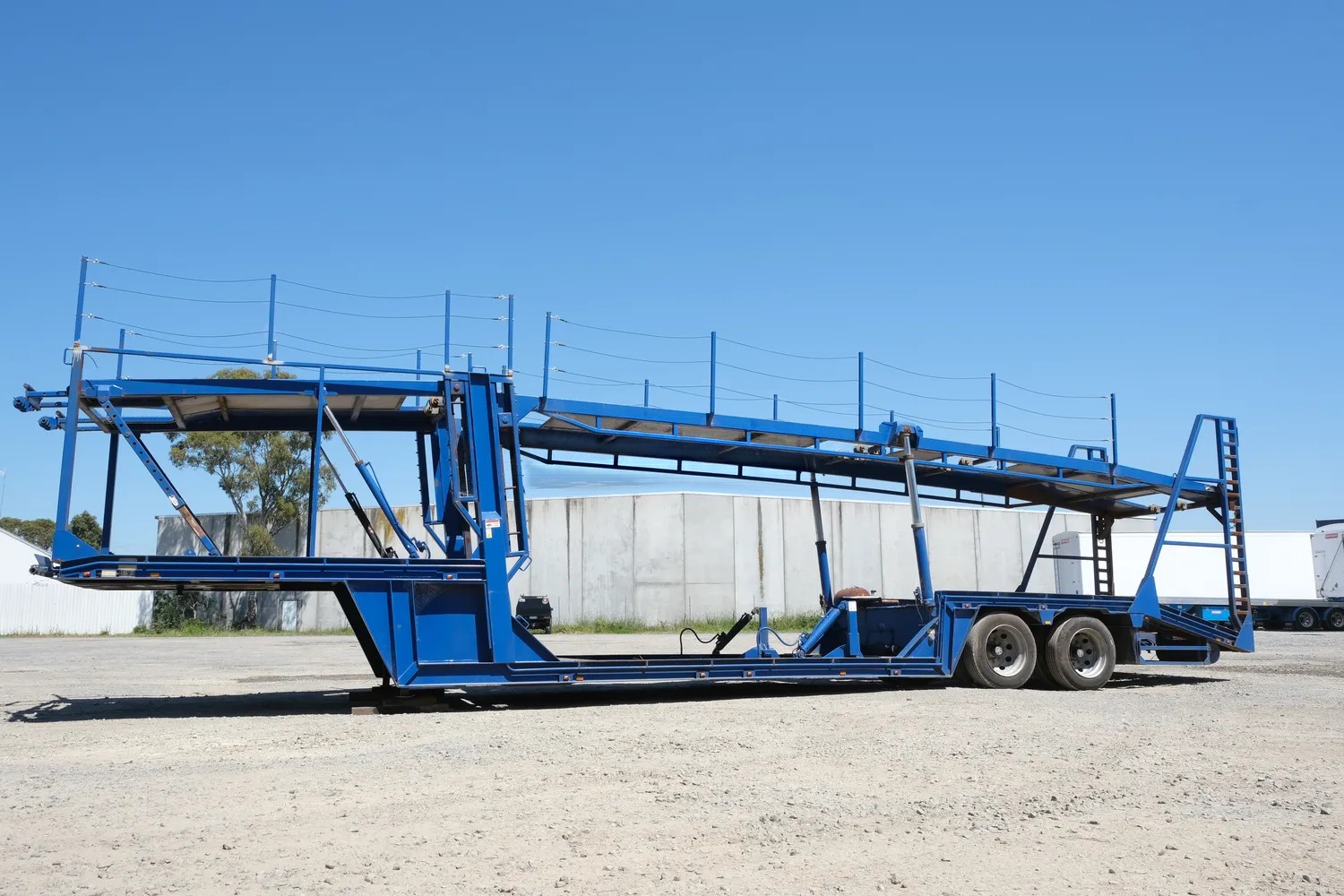 
								2002 Progressive Tandam full									
