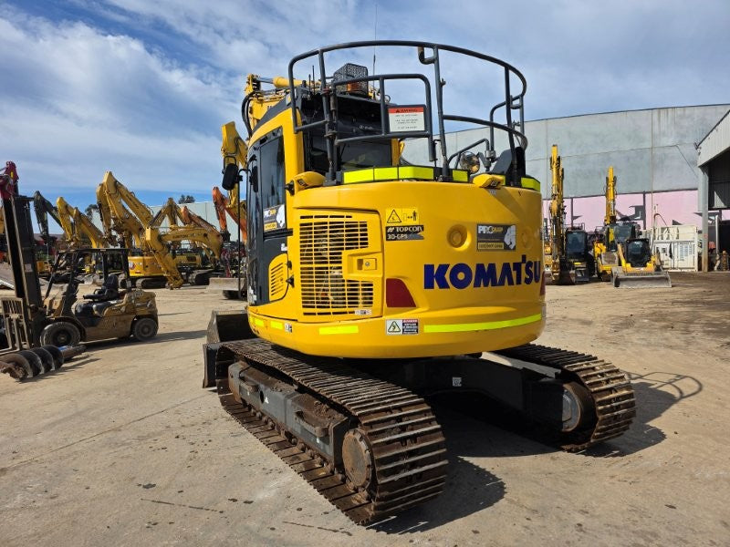 
								2021 Komatsu PC138US-11 15T Excavator full									