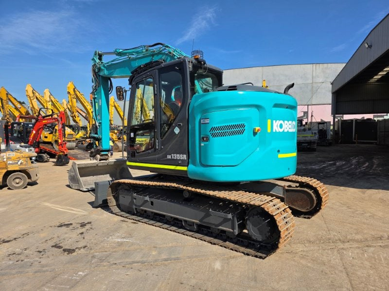 
								2021 Kobelco SK135SR-7 15T Excavator full									