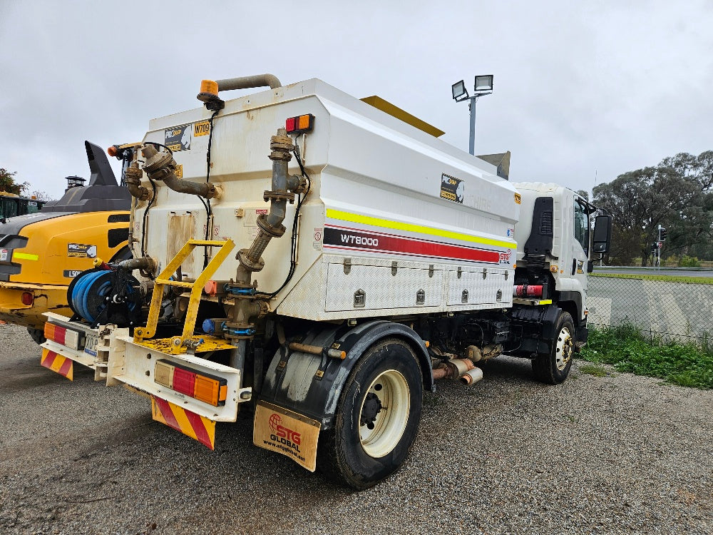 
								2021 Isuzu FVD 165-300 Water Truck full									