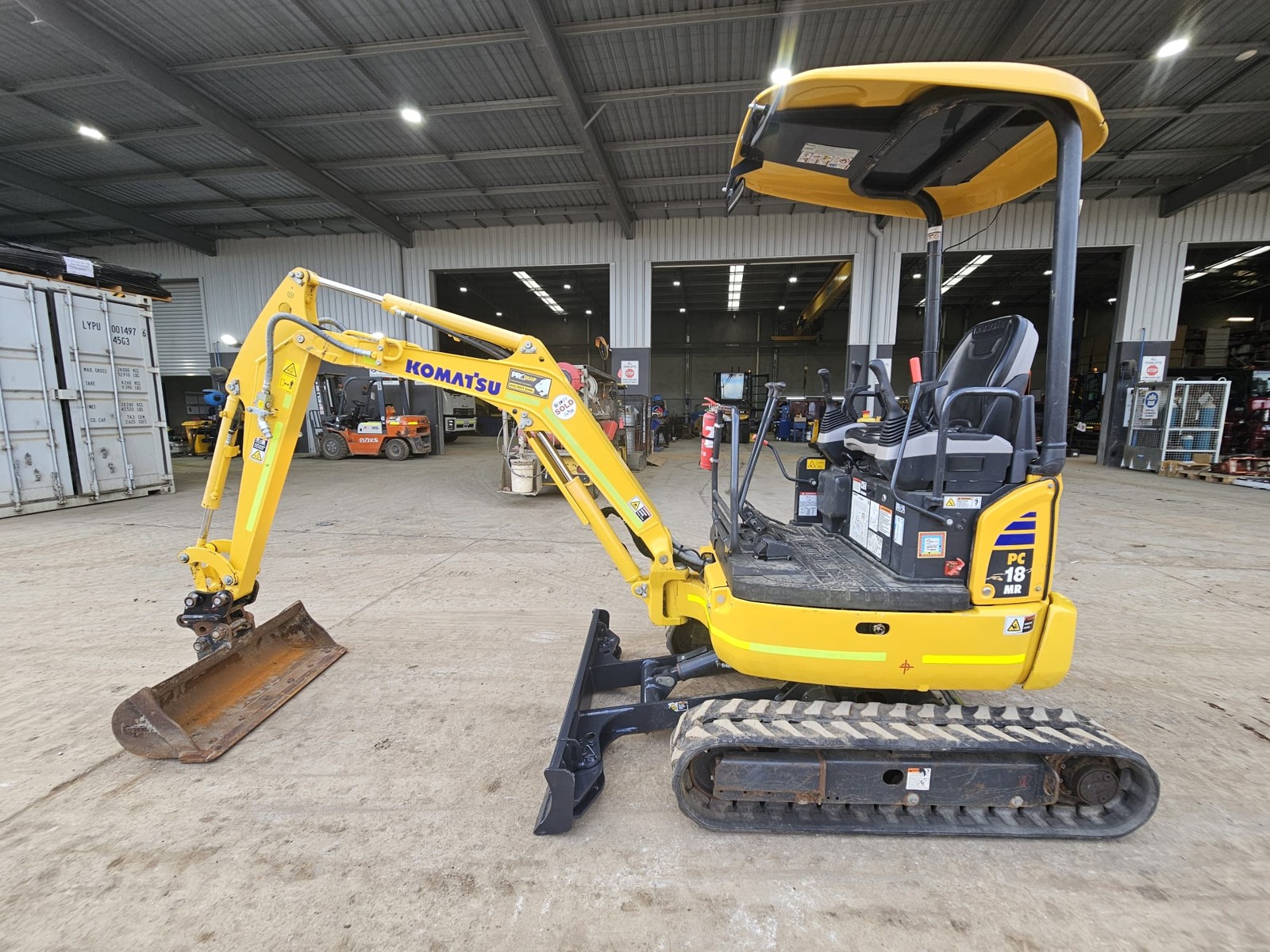
								2022 Komatsu PC18MR-3 1.8T Excavator full									