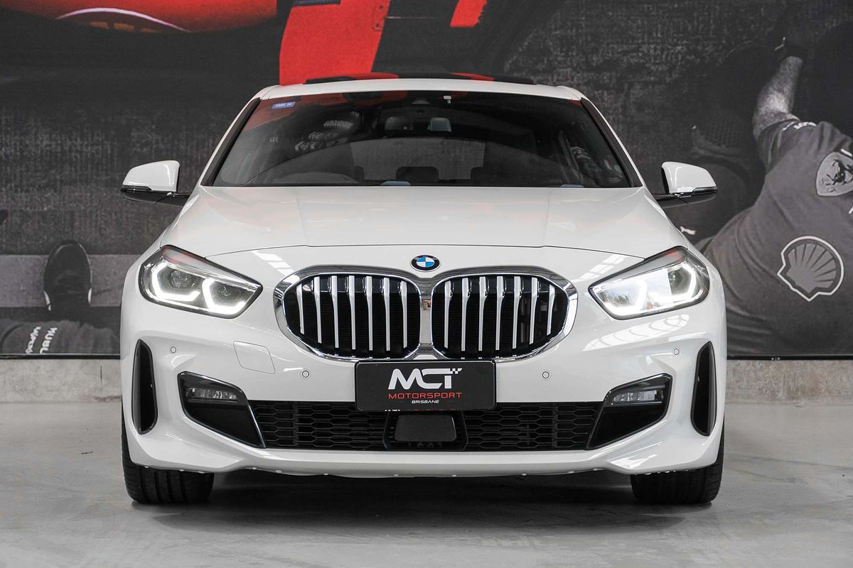 
								2021 BMW 1 Series 118i M Sport full									