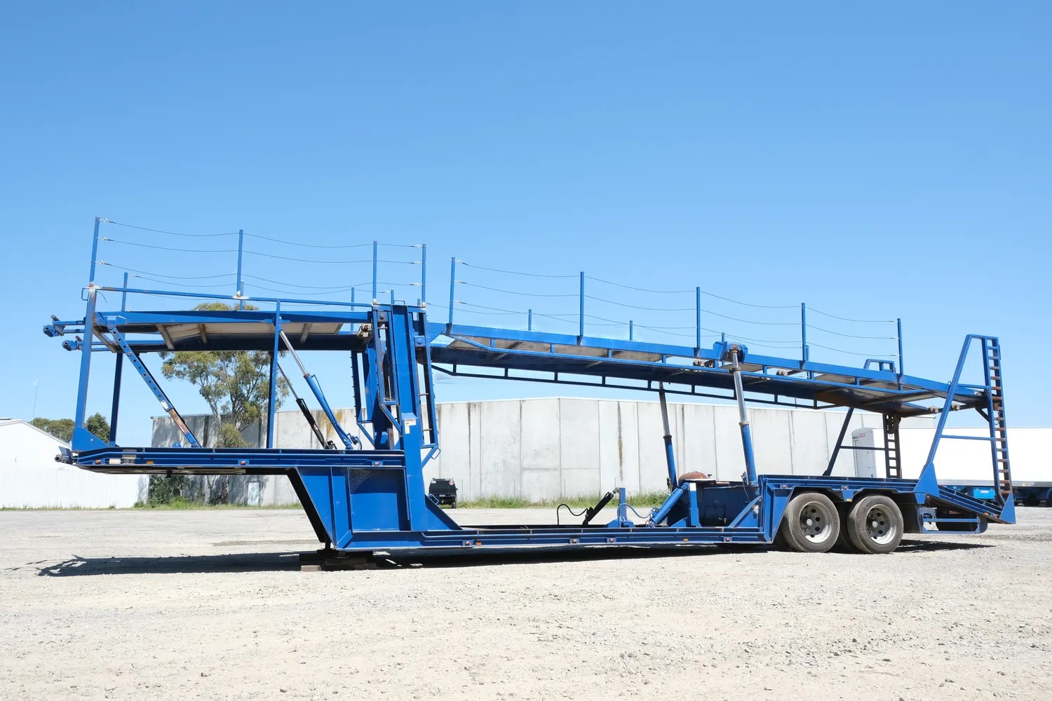 
								2002 Progressive Tandam full									