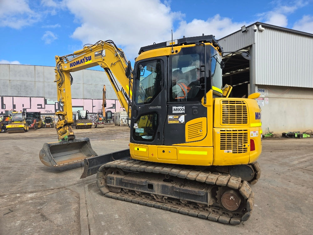 
								2022 Komatsu PC88MR-10 9T Excavator full									