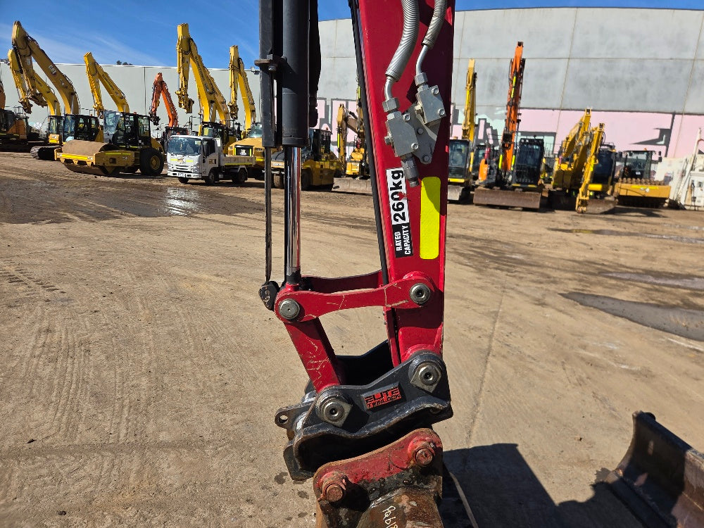 
								2022 Yanmar VIO50-6B 5T Excavator full									