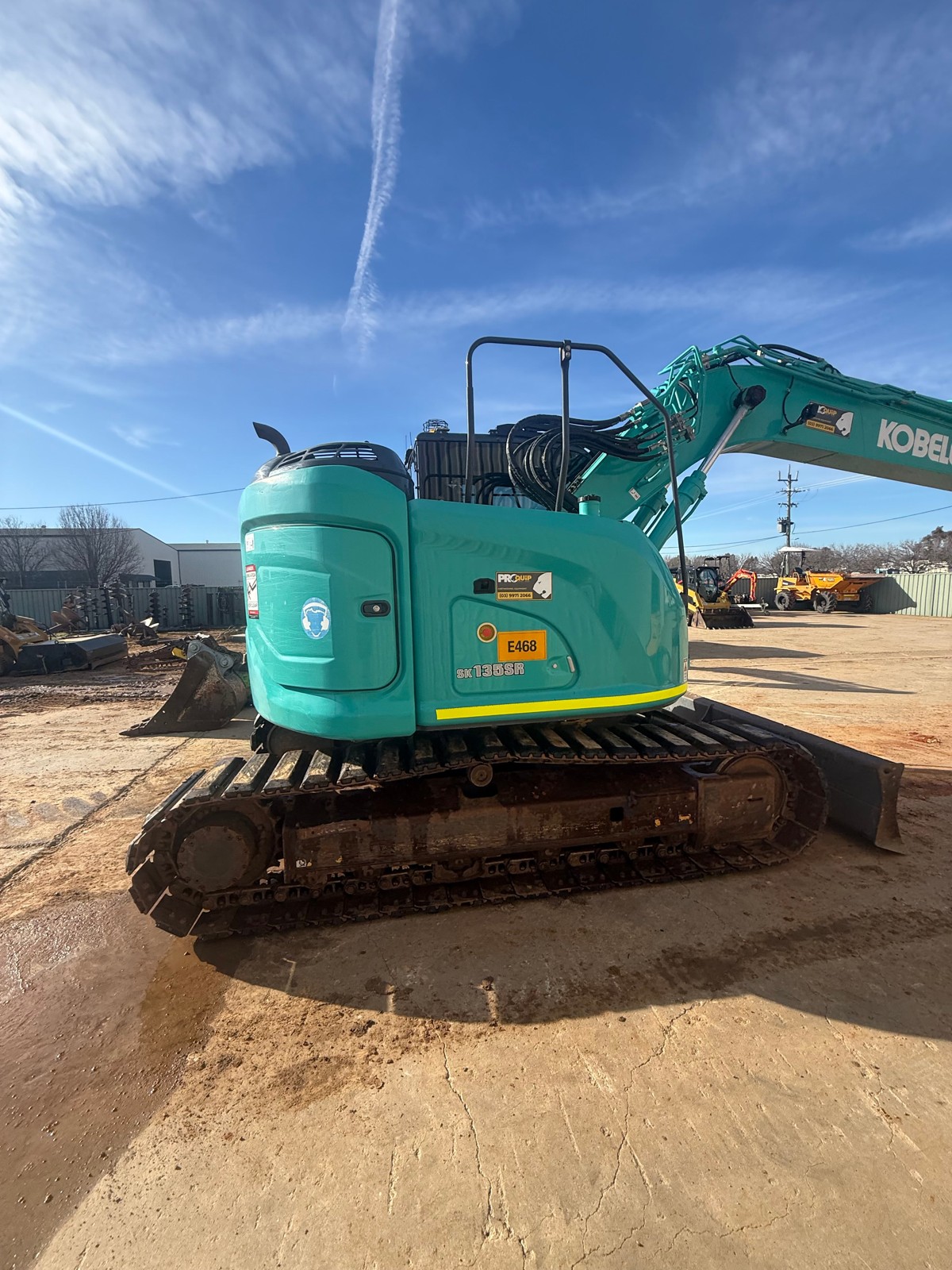 
								2021 Kobelco SK135SR-7 15T Excavator full									