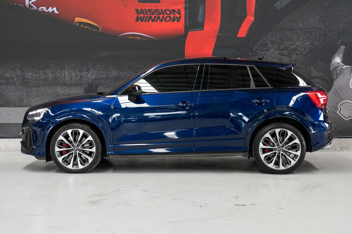 
								2022 Audi SQ2 full									