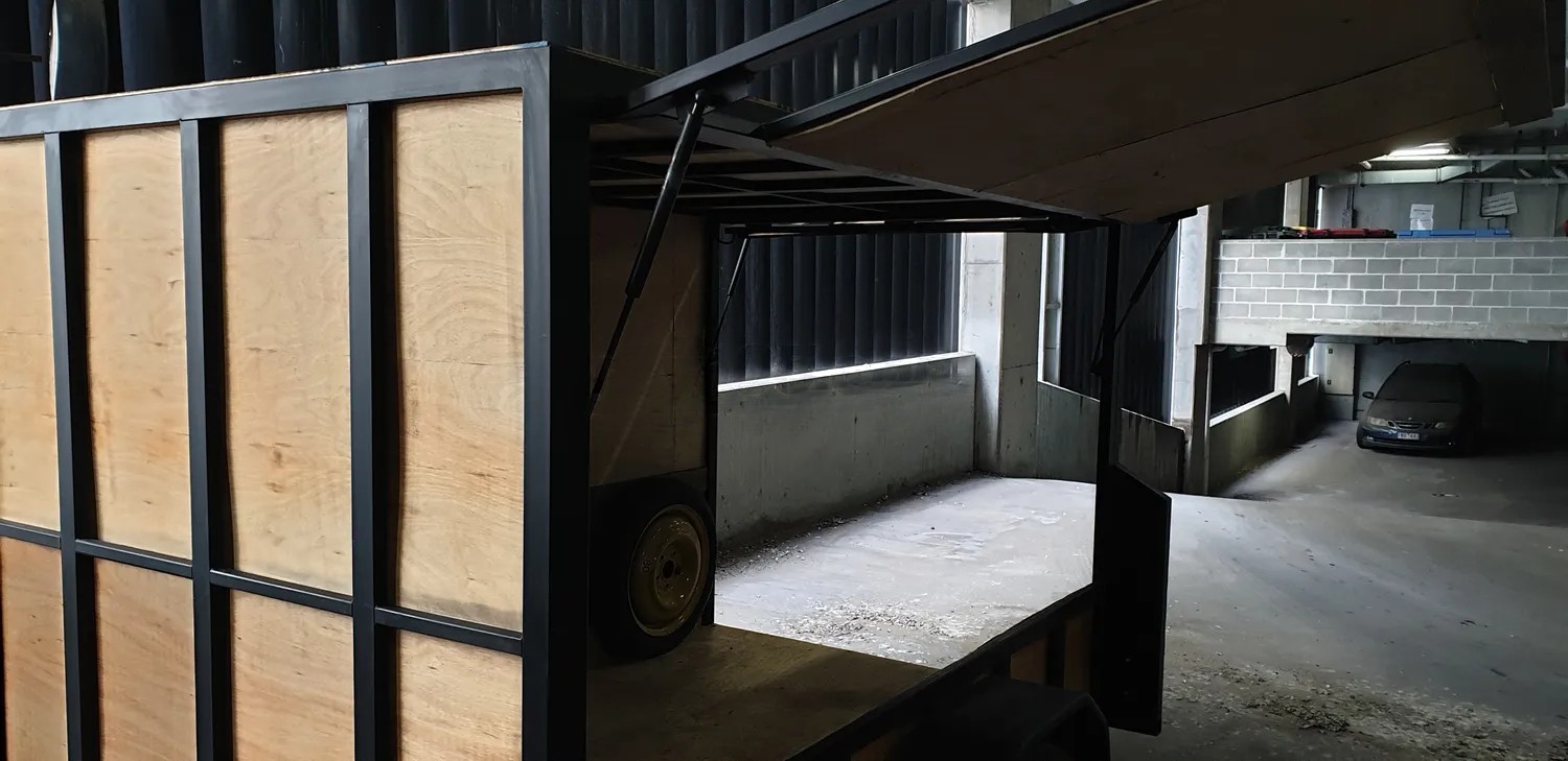 
								2015 Pakenham Trailers Enclosed Trailer 8m x 5m x 5m full									