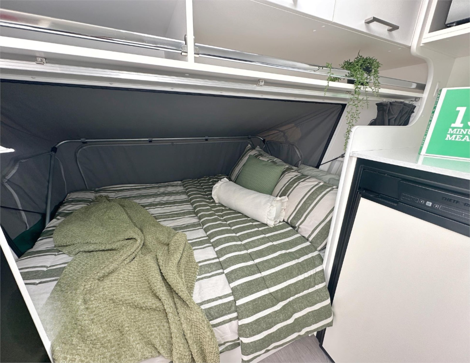 
								2021 New Age Gecko Caravan 14 Foot full									