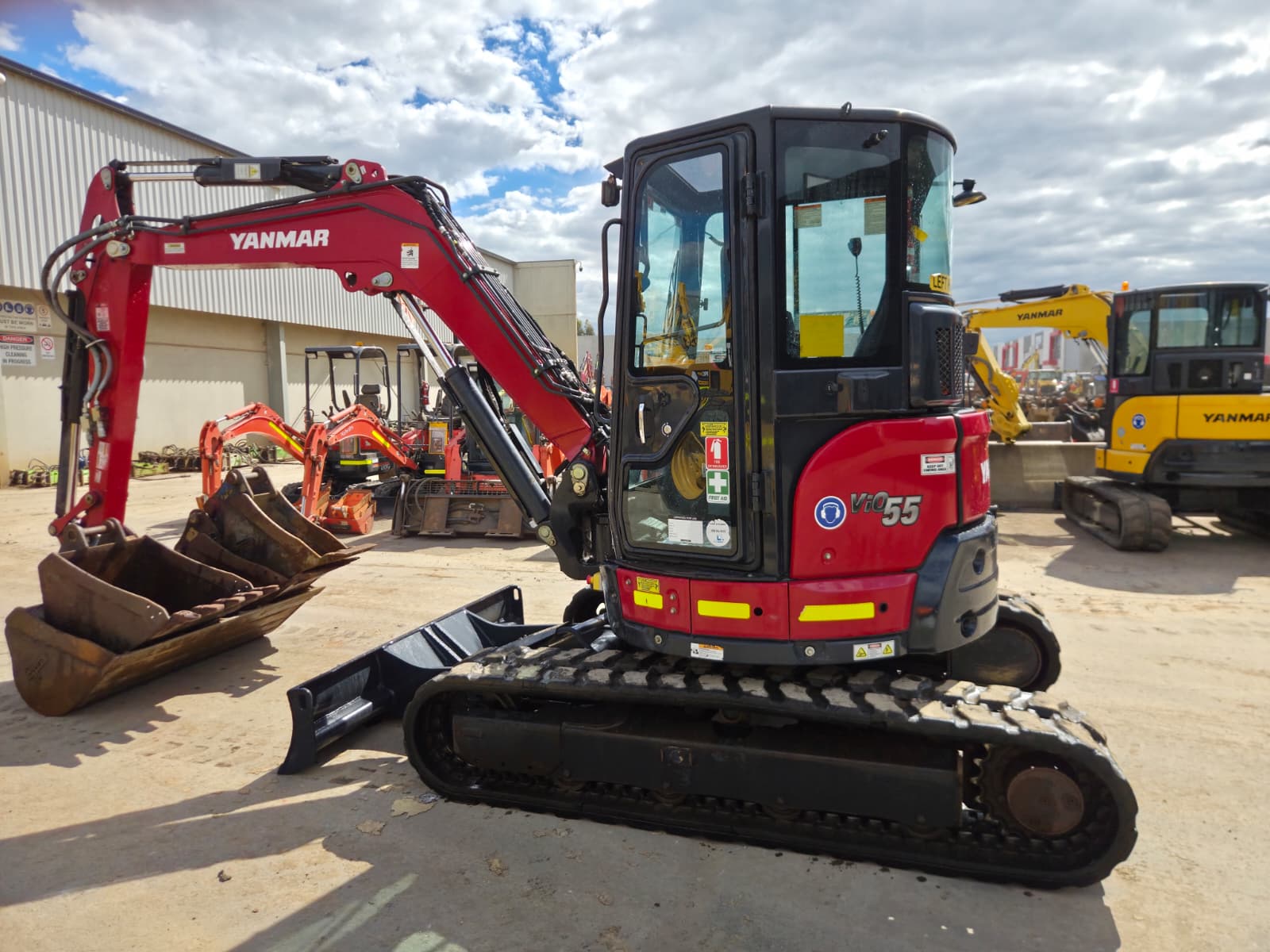 
								2022 Yanmar VIO55-6 5.6T Excavator full									