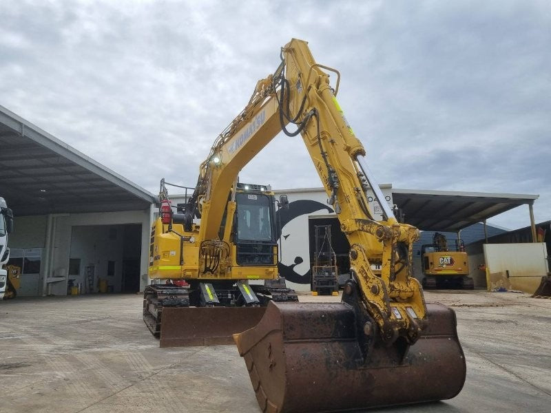 
								2021 Komatsu PC138US-11 15T Excavator full									