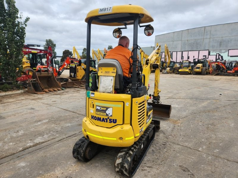 
								2022 Komatsu PC18MR-3 1.9T Mini Excavator full									
