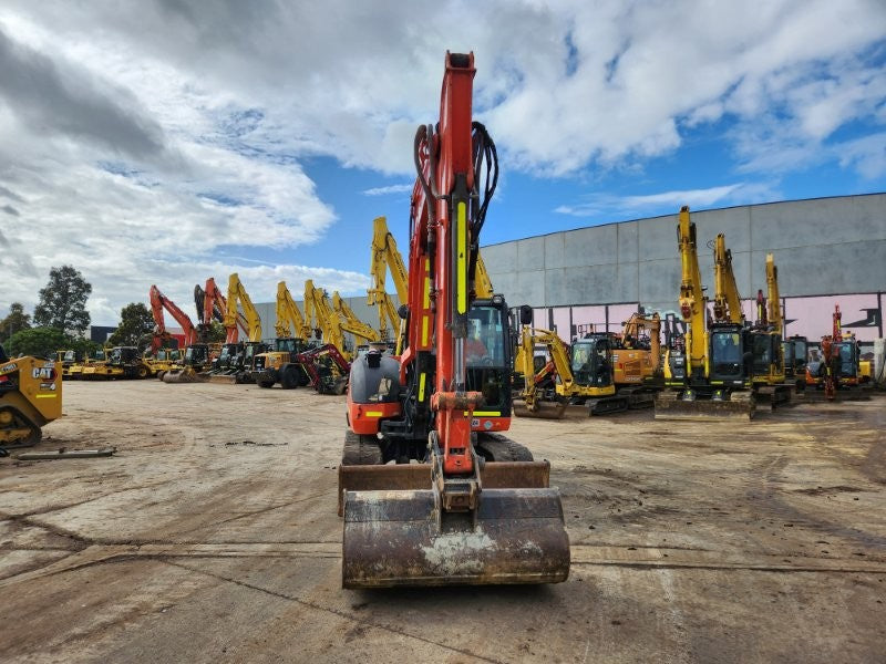 
								2020 Kubota KX080 8.2T Excavator full									