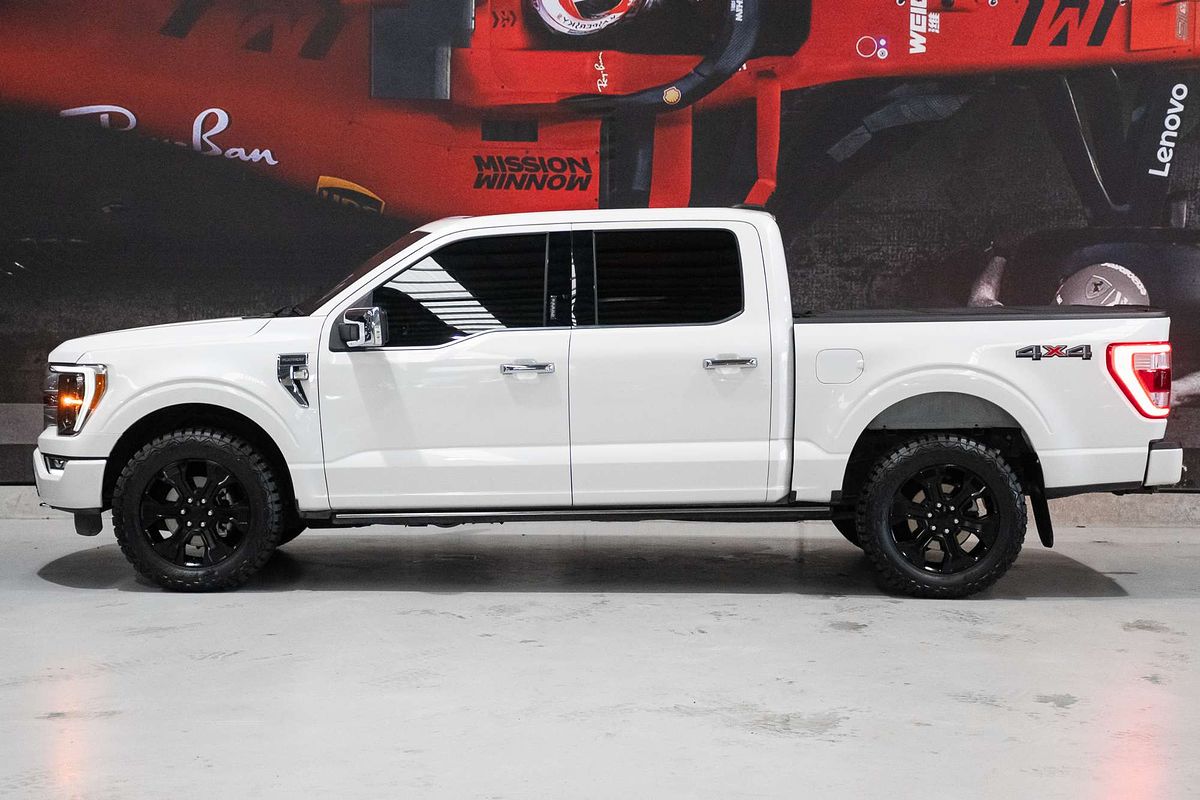 
								2021 Ford F150 Platinum full									