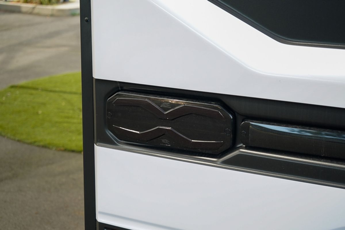 
								2026 Jayco Silverline Caravan 21.65-3.OB.SL-MY26 full									