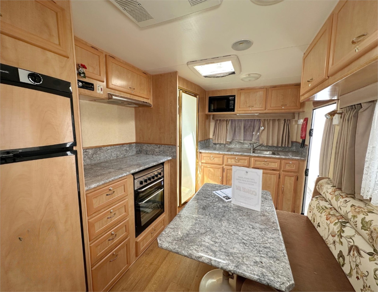 
								2011 Olympic Champion Ensuite full									