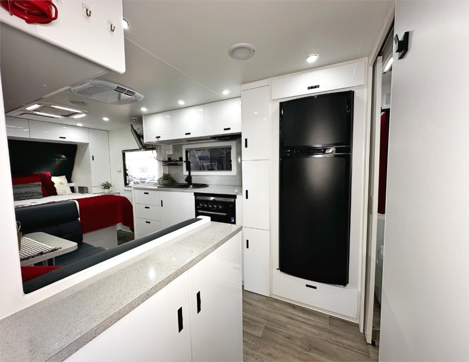 
								2022 Network RV Terrain Tuff Off Road Caravan full									