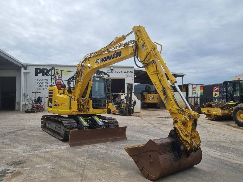
								2021 Komatsu PC138US-11 15T Excavator full									