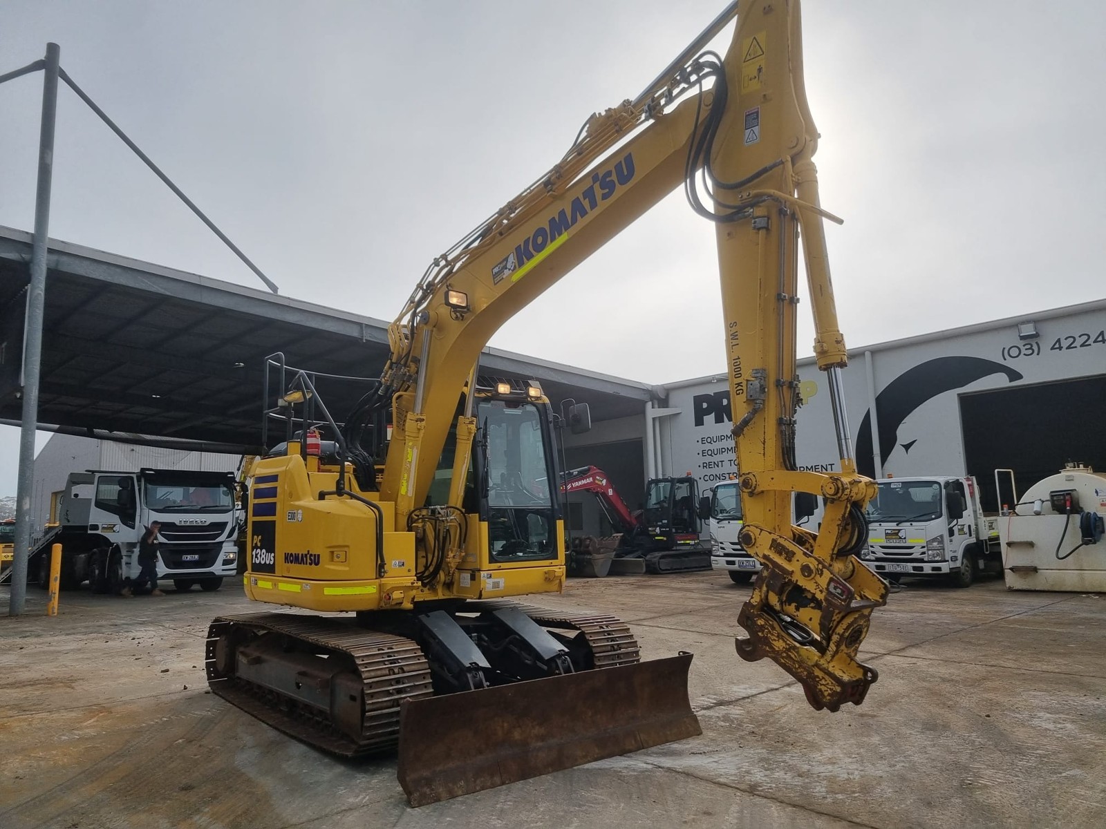 
								2021 Komatsu PC138US-11 15T Excavator full									