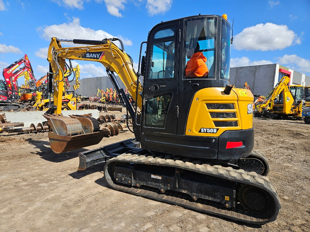 
								2022 Sany SY50U 5.3T Excavator full									