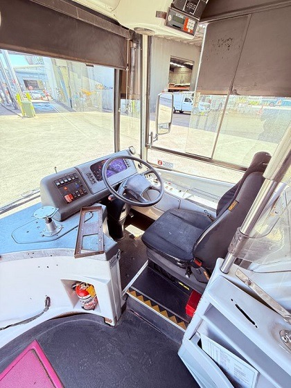 
								2003 Mercedes Benz 0500LE 43 passenger wheelchair accessible air conditioned bus full									