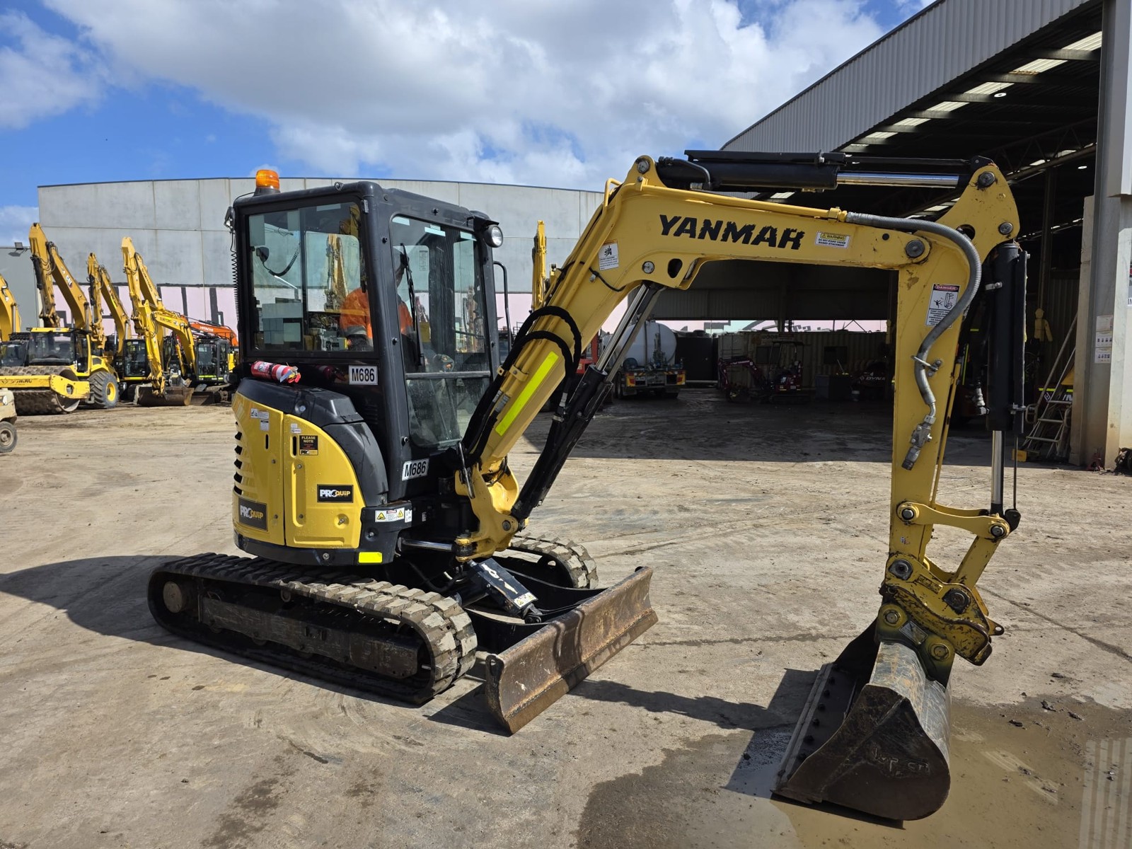 
								2021 Yanmar VIO30-6B 3.3T Excavator full									