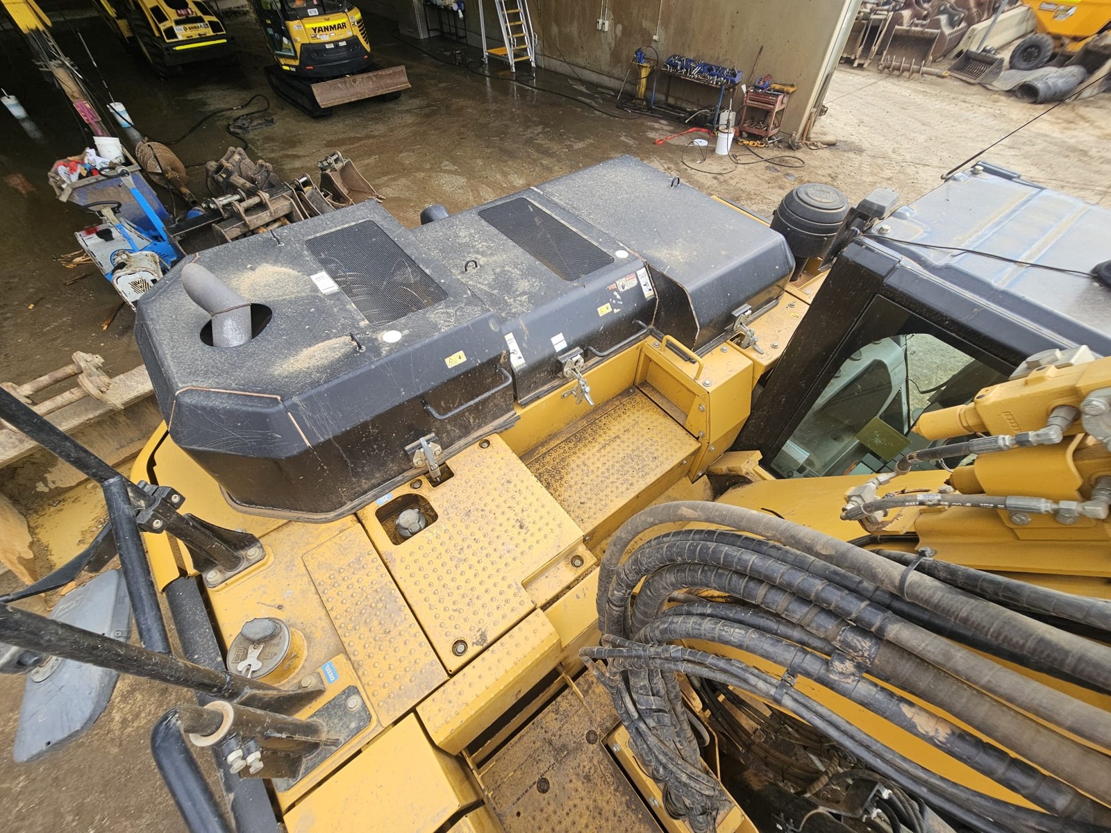 
								2019 Caterpillar 335FL 38T Excavator full									
