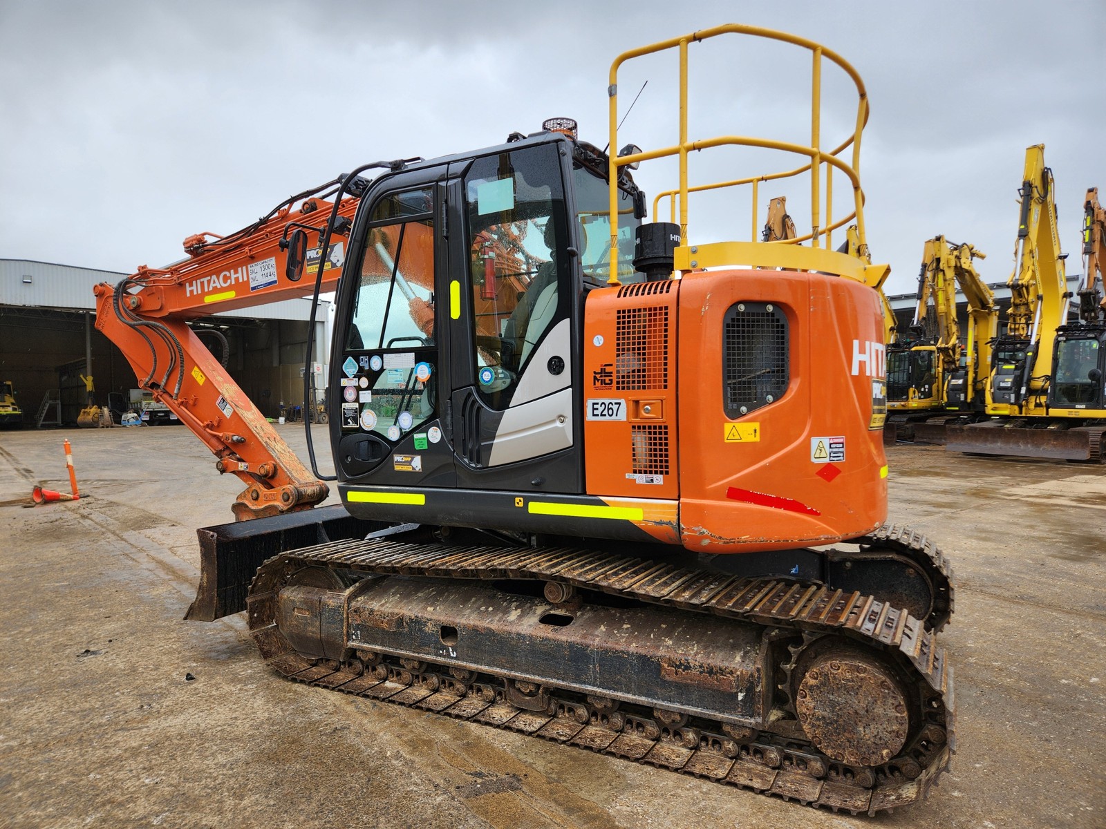 
								2020 Hitachi ZX135US-5B 15T Excavator full									