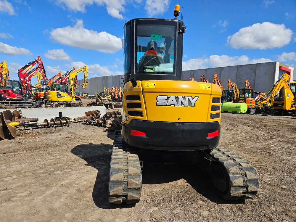 
								2022 Sany SY50U 5.3T Excavator full									